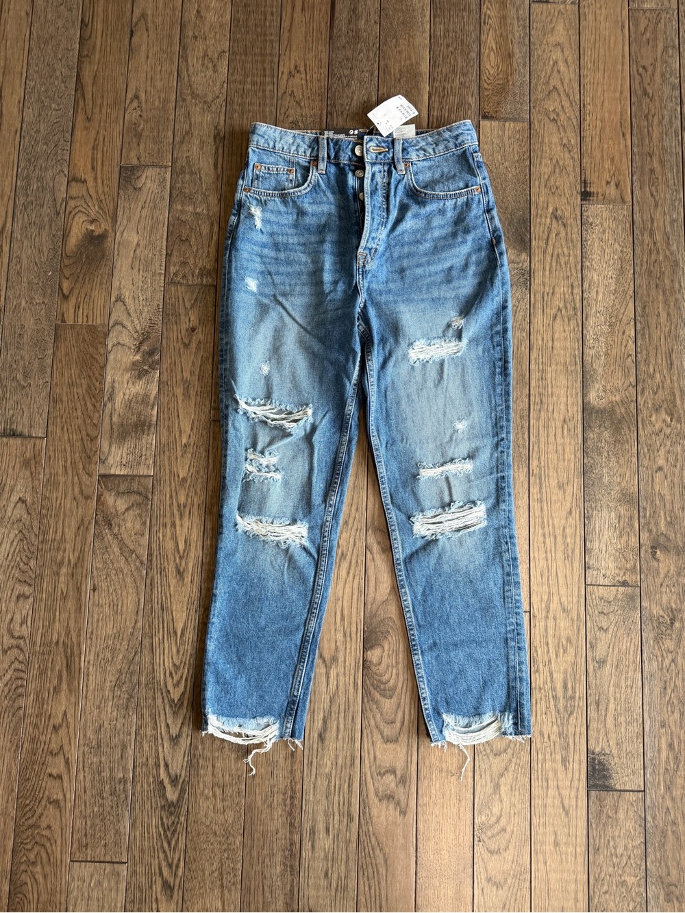 NWT H&M High-Rise Distressed Mom Jeans